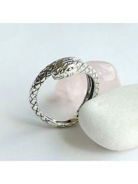 Snake ring serpent in Sterling Silver size 8  🆕
